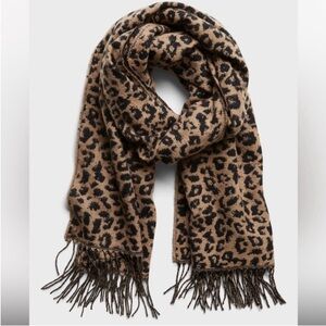Banana Republic reversible scarf
